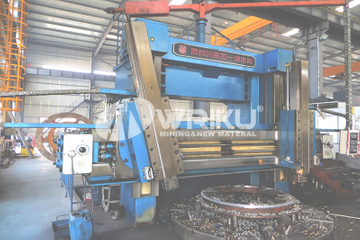 TOOLING CENTER