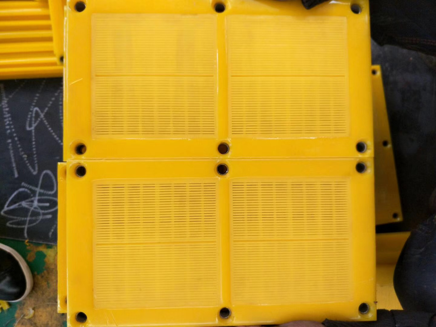 聚氨酯脱水筛板3