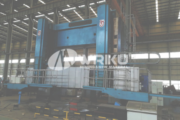 TOOLING CENTER2